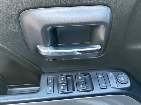 Used 2017 Chevrolet Silverado 1500 LT w/ All Star Edition AWD/4WD image 10