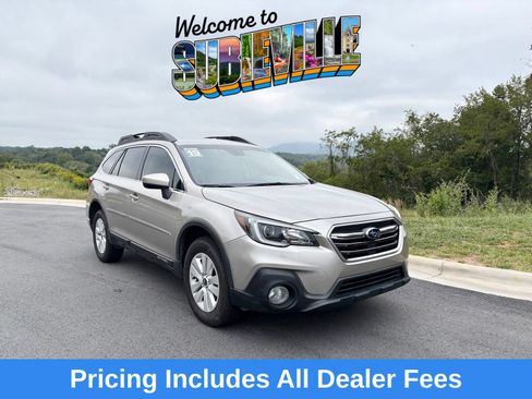 Used 2019 Subaru Outback 2.5i Premium AWD/4WD image 1