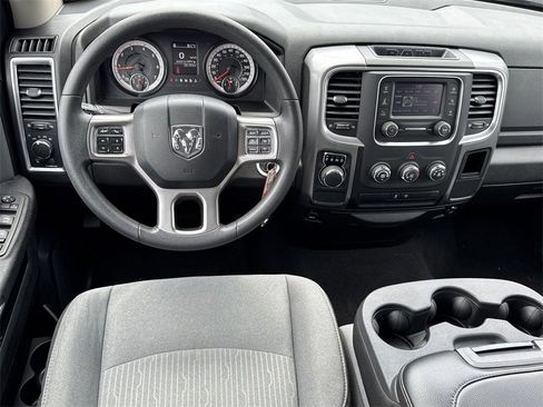 Used 2024 RAM 1500 Classic SLT image 22