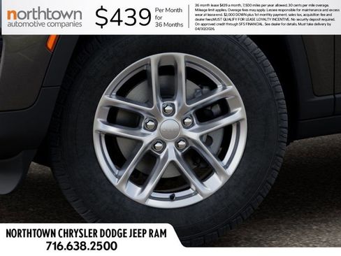 New 2026 Jeep Grand Cherokee Laredo image 2