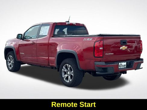 Used 2015 Chevrolet Colorado Z71 AWD/4WD image 4