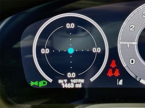 Used 2025 Porsche 911 Carrera RWD image 19
