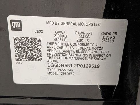 Used 2023 Cadillac CT4 V w/ Cold Weather Package AWD/4WD image 28