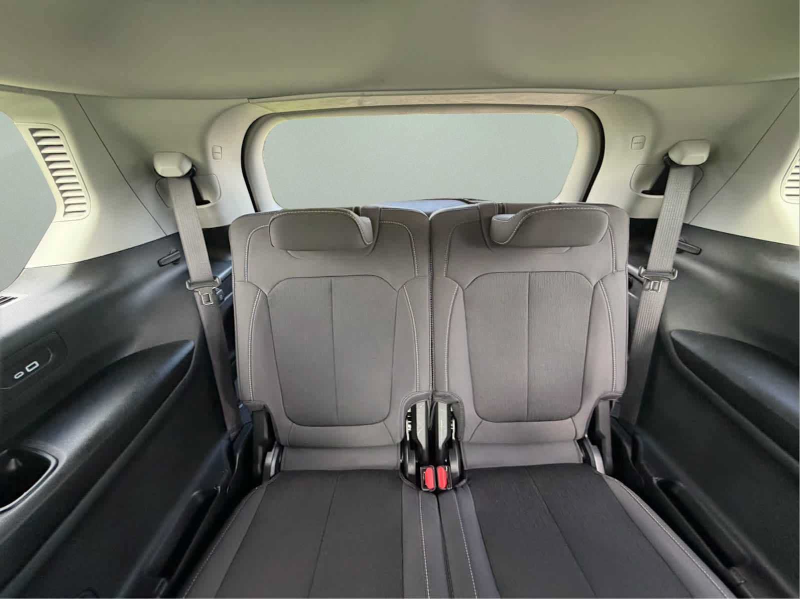 Used 2023 Jeep Grand Cherokee L Laredo w/ Luxury Tech Group I AWD/4WD image 37