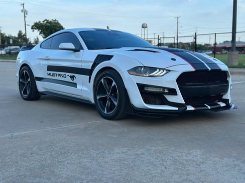 Used 2021 Ford Mustang Coupe w/ Equipment Group 101A RWD image 2