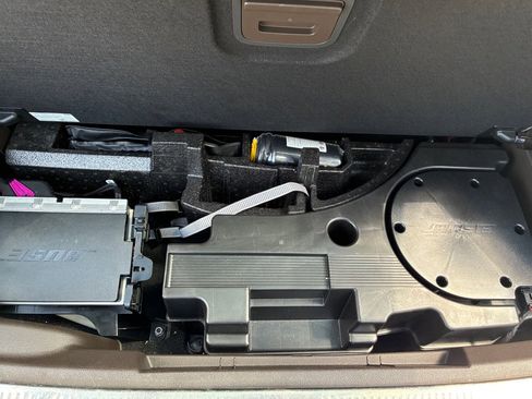 Used 2018 Audi Q7 3.0T Prestige image 25