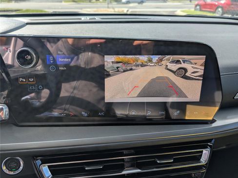 New 2026 Chevrolet Traverse LT w/ Midnight/Sport Edition image 28