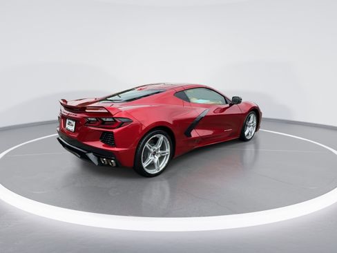Used 2023 Chevrolet Corvette Stingray Premium Cpe w/ Z51 Performance Package image 8