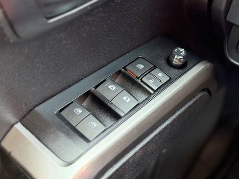 Used 2023 Toyota Tacoma SR5 image 21