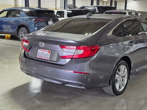 Used 2020 Honda Accord LX image 11