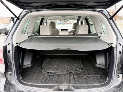Used 2017 Subaru Forester 2.5i Premium w/ All-Weather Package image 20