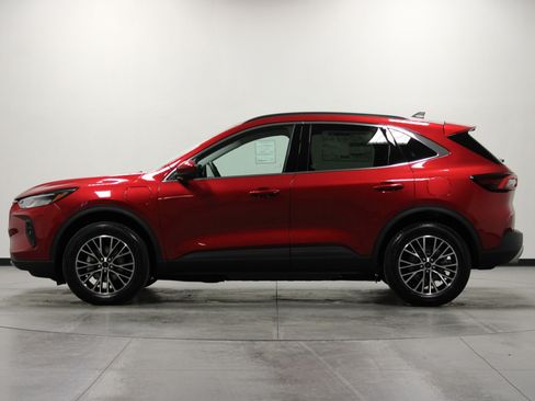 New 2026 Ford Escape SE image 7