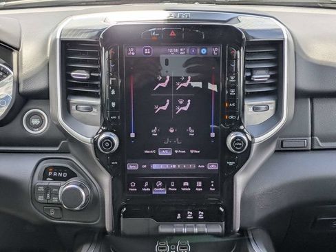 New 2026 RAM 1500 Big Horn AWD/4WD image 18