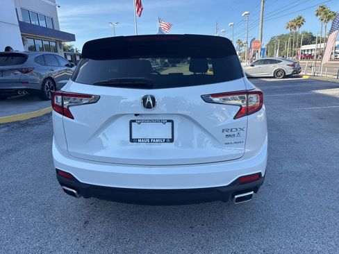 Used 2025 Acura RDX SH-AWD image 4