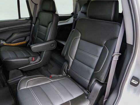 Used 2017 GMC Yukon Denali w/ Open Road Package AWD/4WD image 26