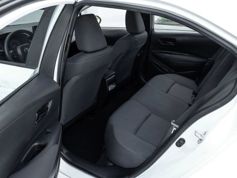 Used 2023 Toyota Corolla LE FWD image 40