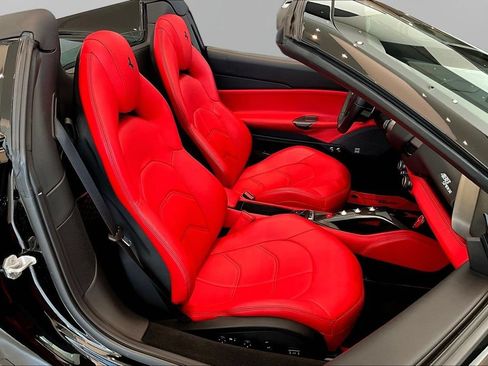 Used 2017 Ferrari 488 Spider RWD image 22