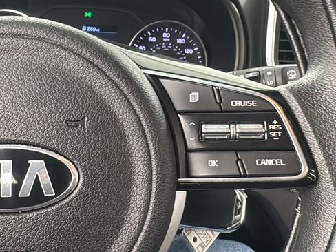 Used 2022 Kia Sportage LX image 22