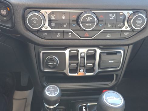 New 2026 Jeep Gladiator Sport AWD/4WD image 27