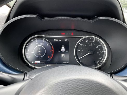 Used 2025 Nissan Versa SV w/ Trunk Package FWD image 5