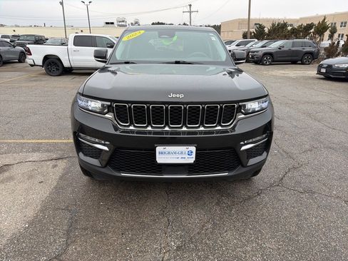 Certified 2023 Jeep Grand Cherokee Limited image 25