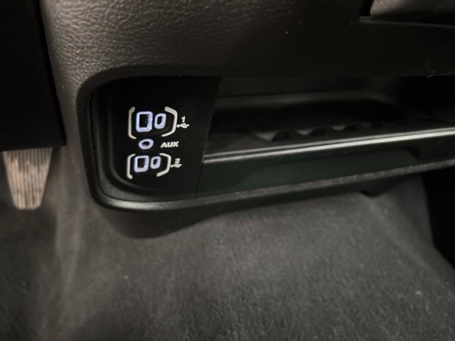 Used 2024 RAM 2500 Big Horn AWD/4WD image 12