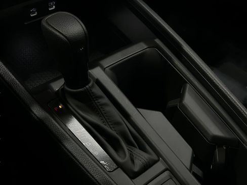 Certified 2025 Honda Accord SE image 23