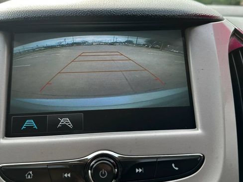 Used 2018 Chevrolet Cruze LS FWD image 26