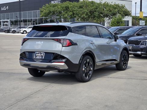 New 2026 Kia Sportage SX FWD image 4