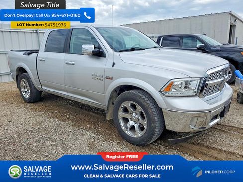 Used 2017 RAM 1500 Laramie AWD/4WD image 5