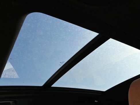 Certified 2025 BMW X5 xDrive40i w/ Premium Package image 26