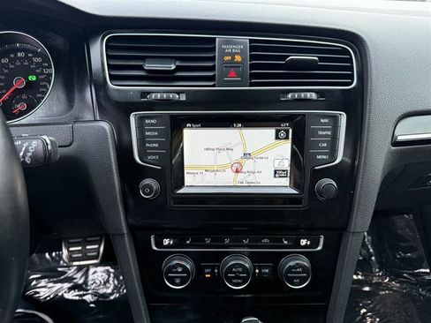 Used 2015 Volkswagen GTI Autobahn w/ Lighting Package (SEL) image 32