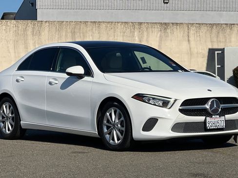 Used 2021 Mercedes-Benz A 220 image 5