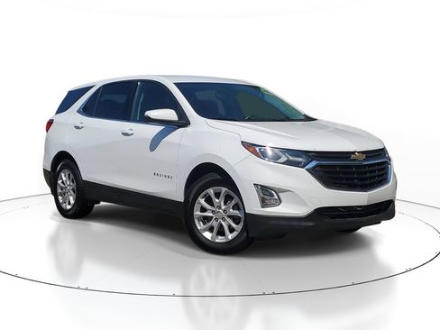 Used 2019 Chevrolet Equinox LT w/ Driver Convenience Package FWD image 1