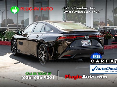 Used 2021 Toyota Mirai RWD image 3