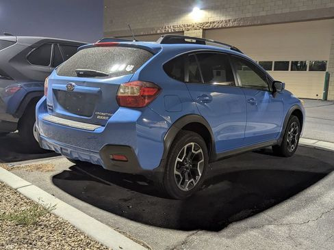 Used 2016 Subaru Crosstrek 2.0i Premium w/ Popular Package #1 AWD/4WD image 4