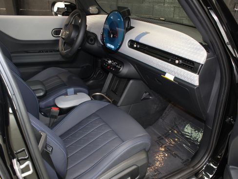 Used 2025 MINI Cooper S image 45