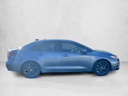 Certified 2025 Toyota Corolla XSE image 4