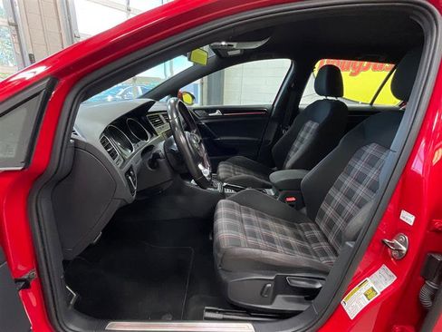 Used 2017 Volkswagen GTI S FWD image 11