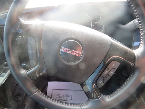 Used 2022 GMC Savana 2500 Extended image 15