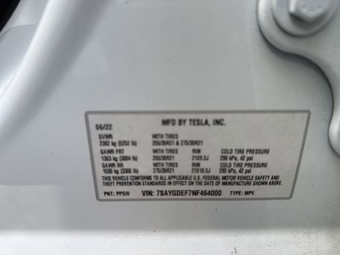 Used 2022 Tesla Model Y Performance image 8