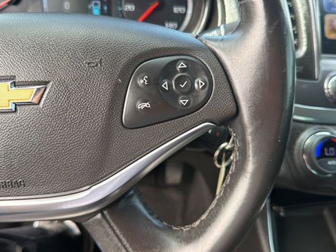 Used 2017 Chevrolet Impala LT image 22
