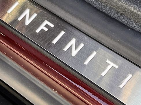 Certified 2025 INFINITI QX80 Sensory image 22