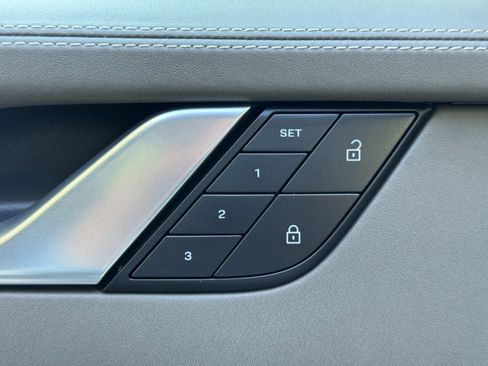 Used 2022 Porsche 911 Targa 4 GTS image 18