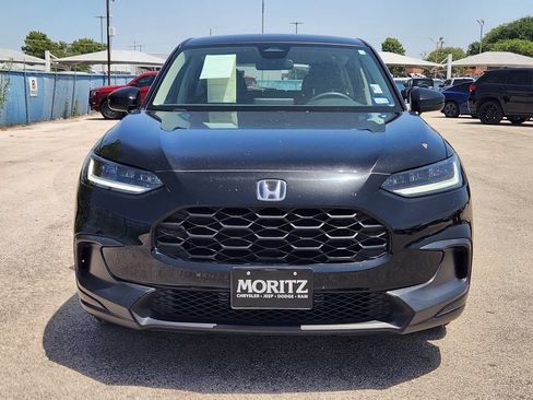 Used 2025 Honda HR-V LX image 2
