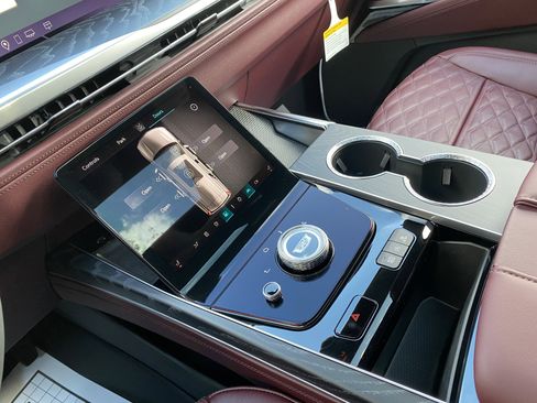 Used 2026 Cadillac Escalade Sport w/ Touring Package image 31