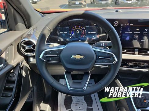 New 2026 Chevrolet Equinox LT AWD/4WD image 9