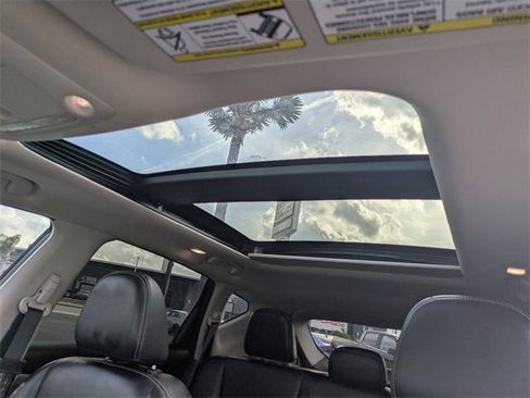 Used 2018 Nissan Murano SL w/ Moonroof Package image 25