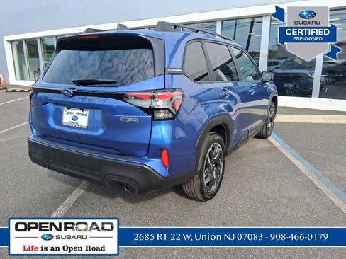 Certified 2025 Subaru Forester Limited image 7