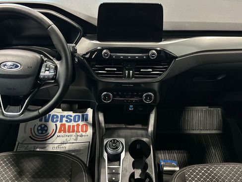 Used 2023 Ford Escape Active w/ Cold Weather Package image 30